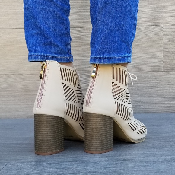 Open Toe Laced Up Spring Cut Out Ankle Booties - P - Picture 5 of 8